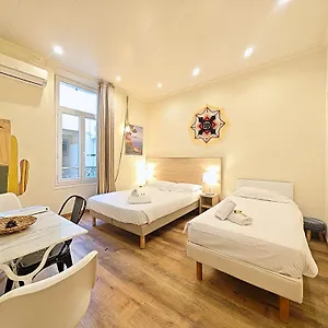  Appartement Viva Riviera - 19 Rue Des Frères Pradignac